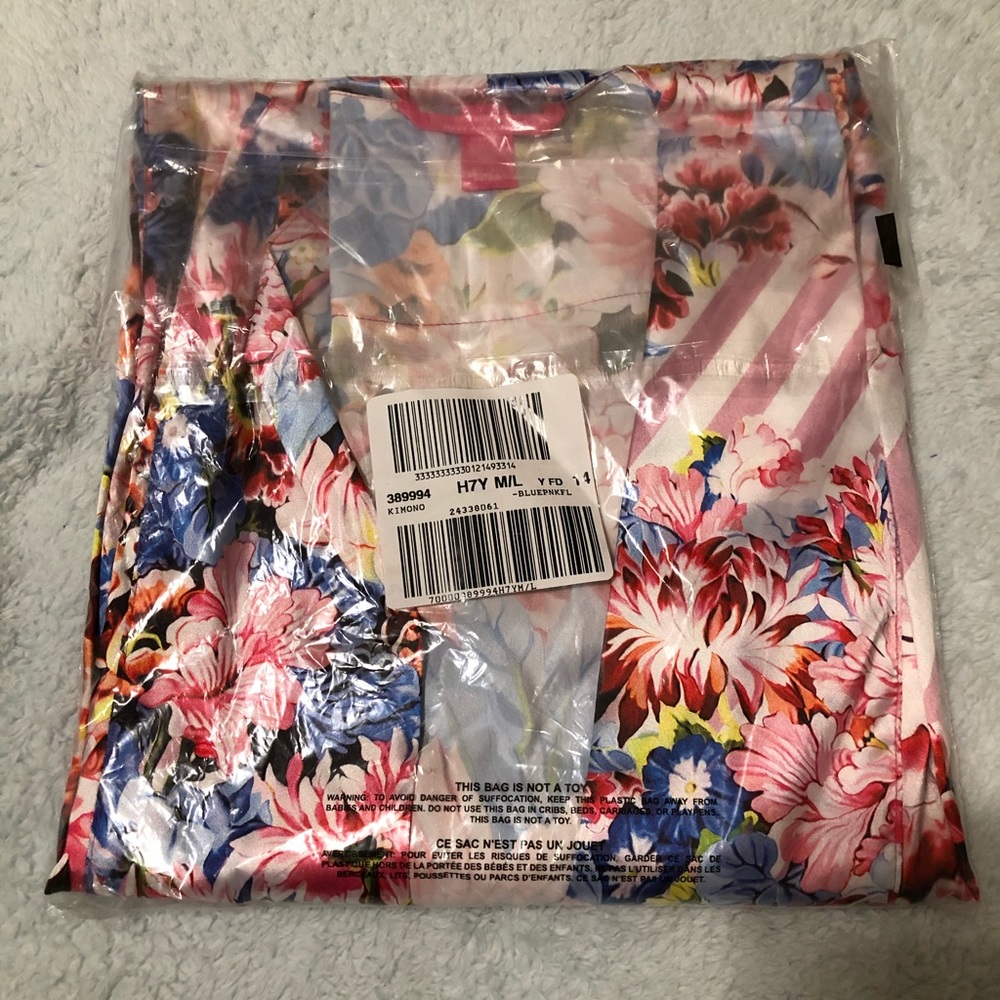 Victoria’s Secret Kimono